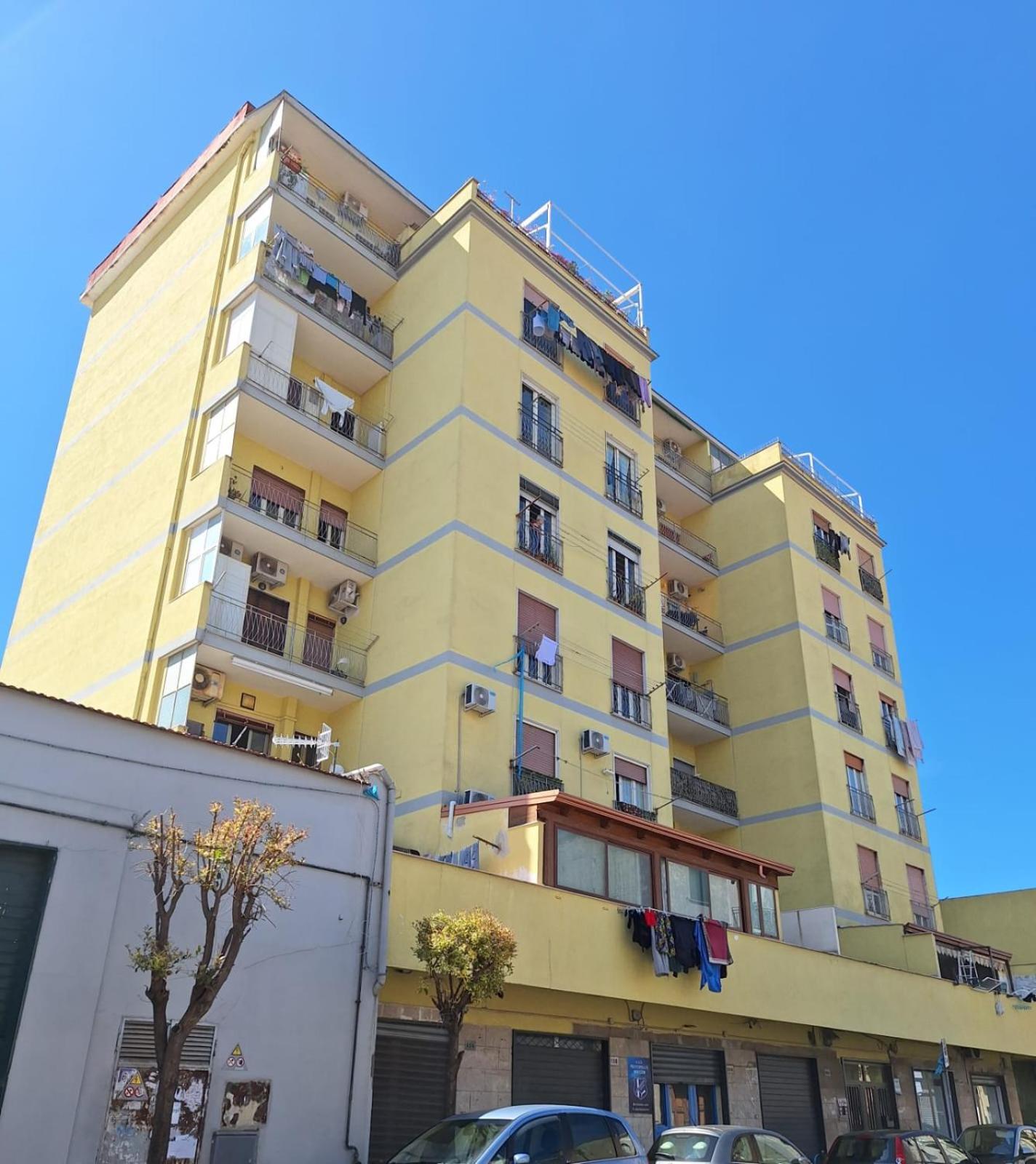 Mbr-Napoli Lägenhet Exteriör bild